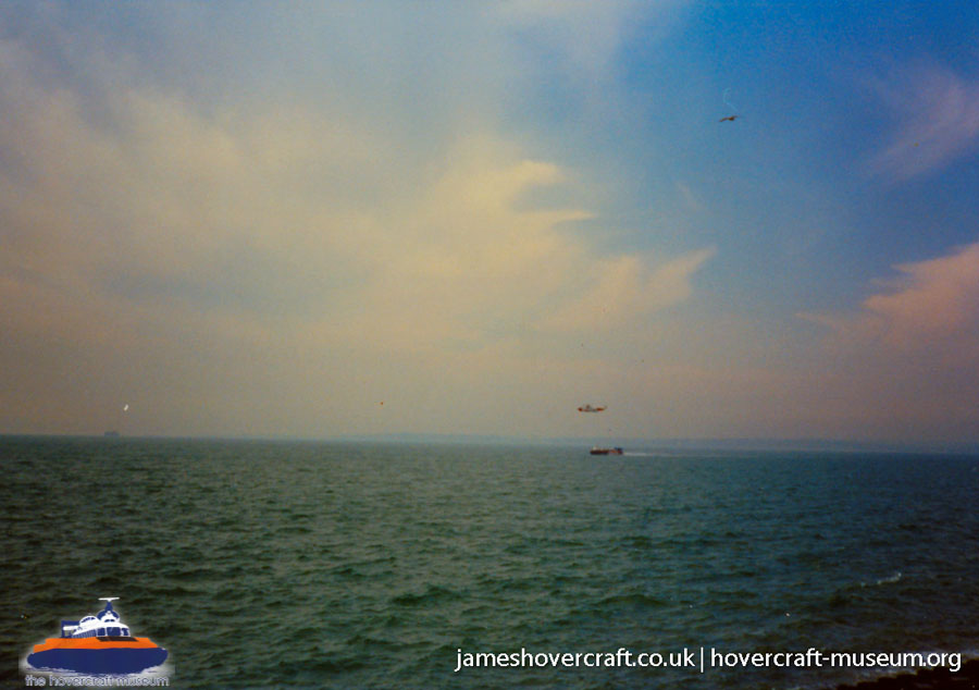 AP1-88 hovercraft promotional day by BHC -  (credit: The <a href='http://www.hovercraft-museum.org/' target='_blank'>Hovercraft Museum Trust</a>).